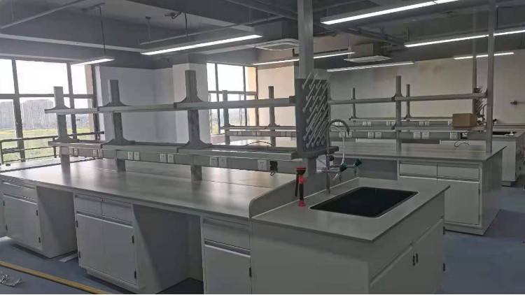 實驗室建設設計實驗室工作臺有什么要求？
